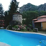 Ξενοδοχείο Y Ar Palacio Florez Estrada 2*